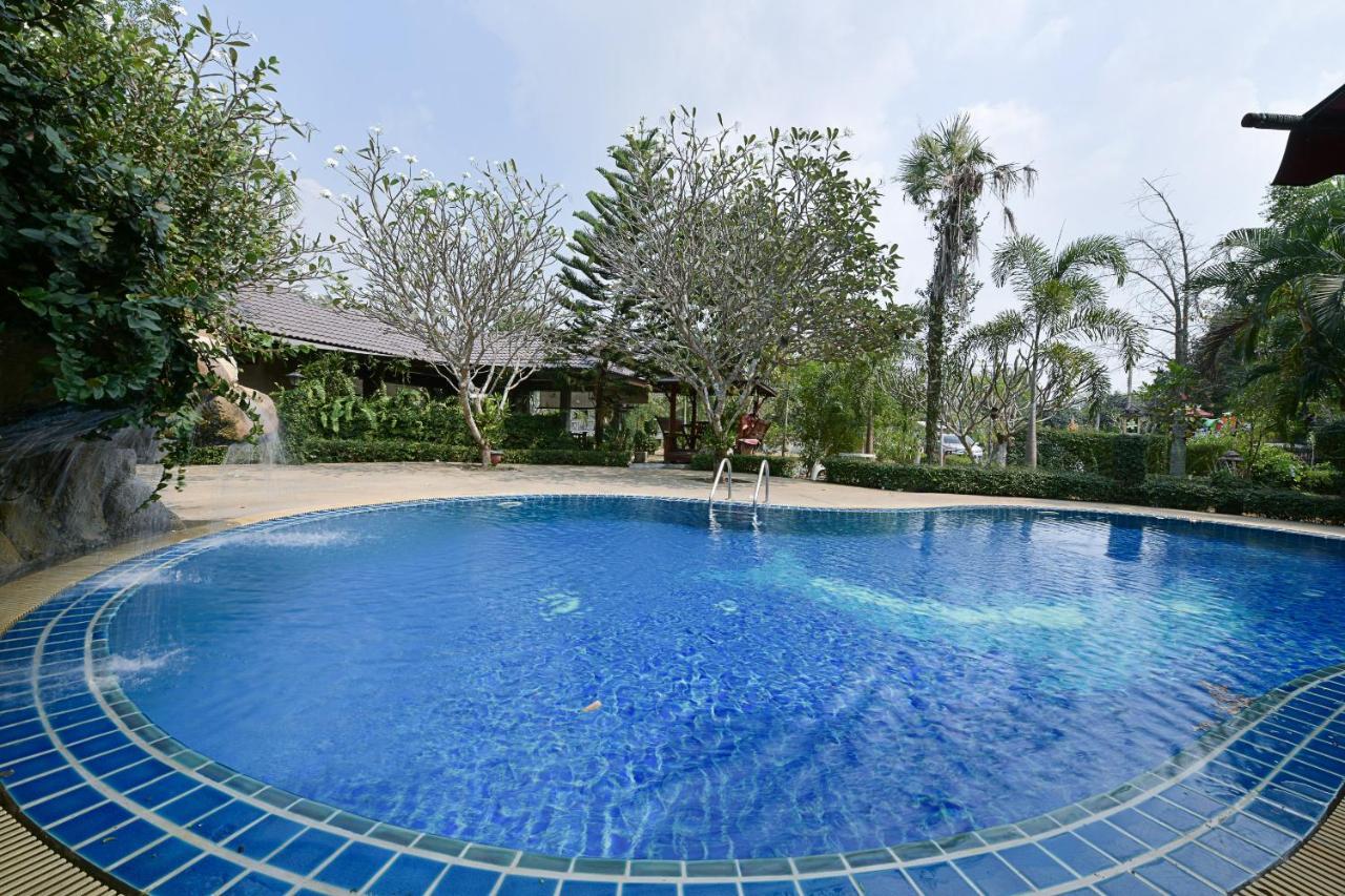 โอโย 536 เรือนกันทิมา Hotel บ้านแหลมฉบัง ภายนอก รูปภาพ