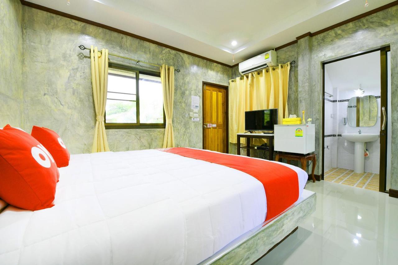 โอโย 536 เรือนกันทิมา Hotel บ้านแหลมฉบัง ภายนอก รูปภาพ